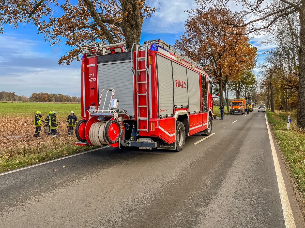 FW Flotwedel: Ortsfeuerwehr Bröckel leistet technische Hilfe nach Verkehrsunfall