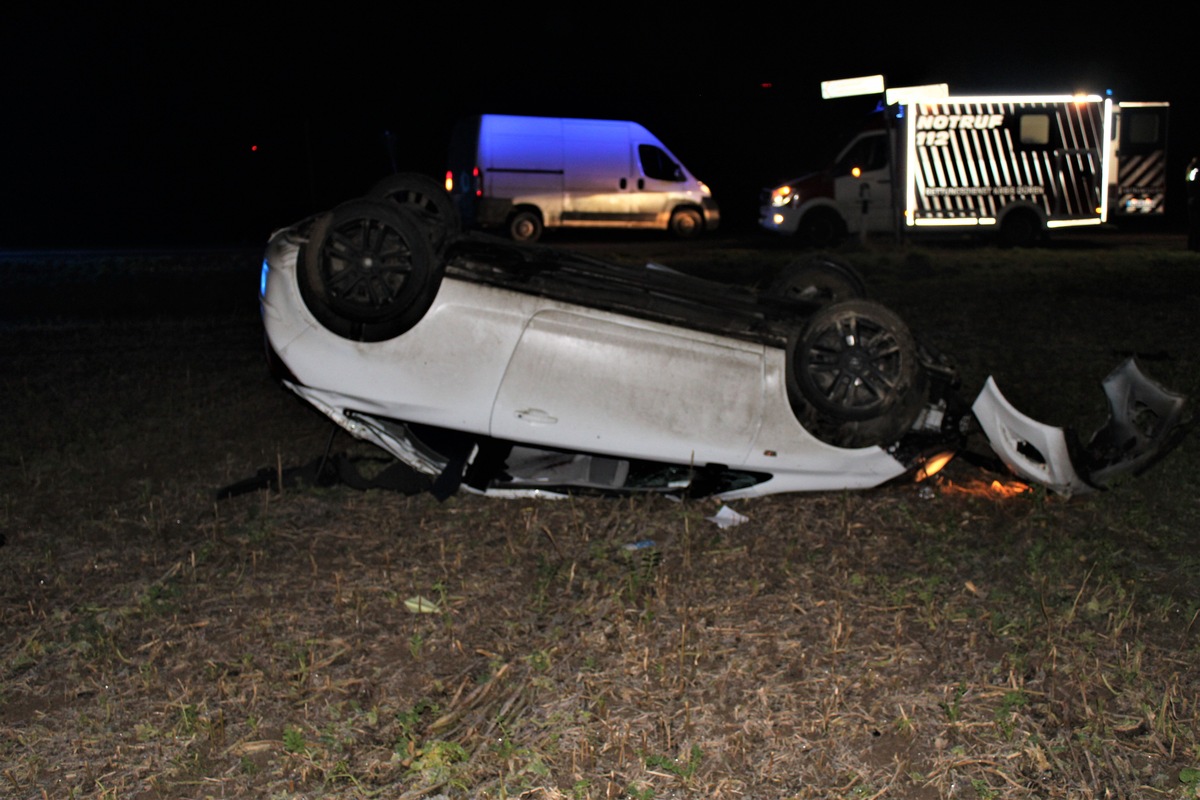 POL-DN: Zwei Verletzte nach Verkehrsunfall auf der L228