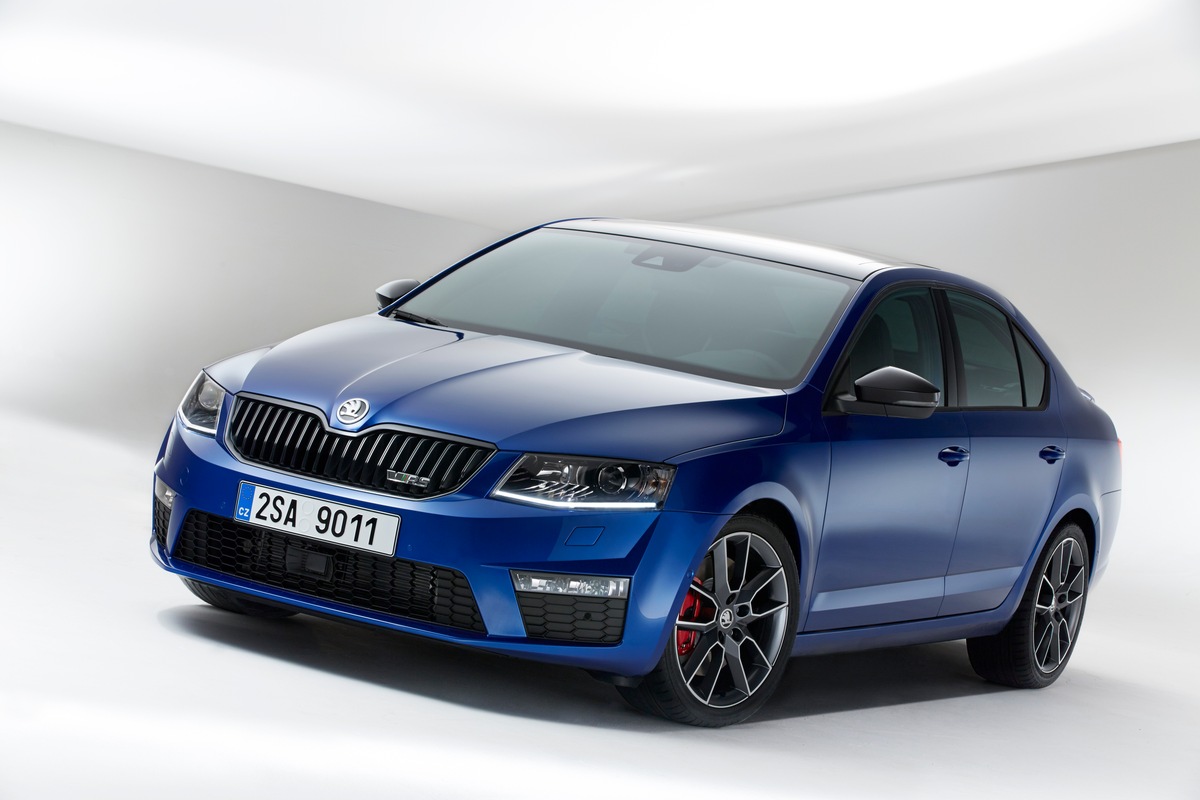 Der neue SKODA Octavia RS: der schnellste Octavia aller Zeiten (BILD)