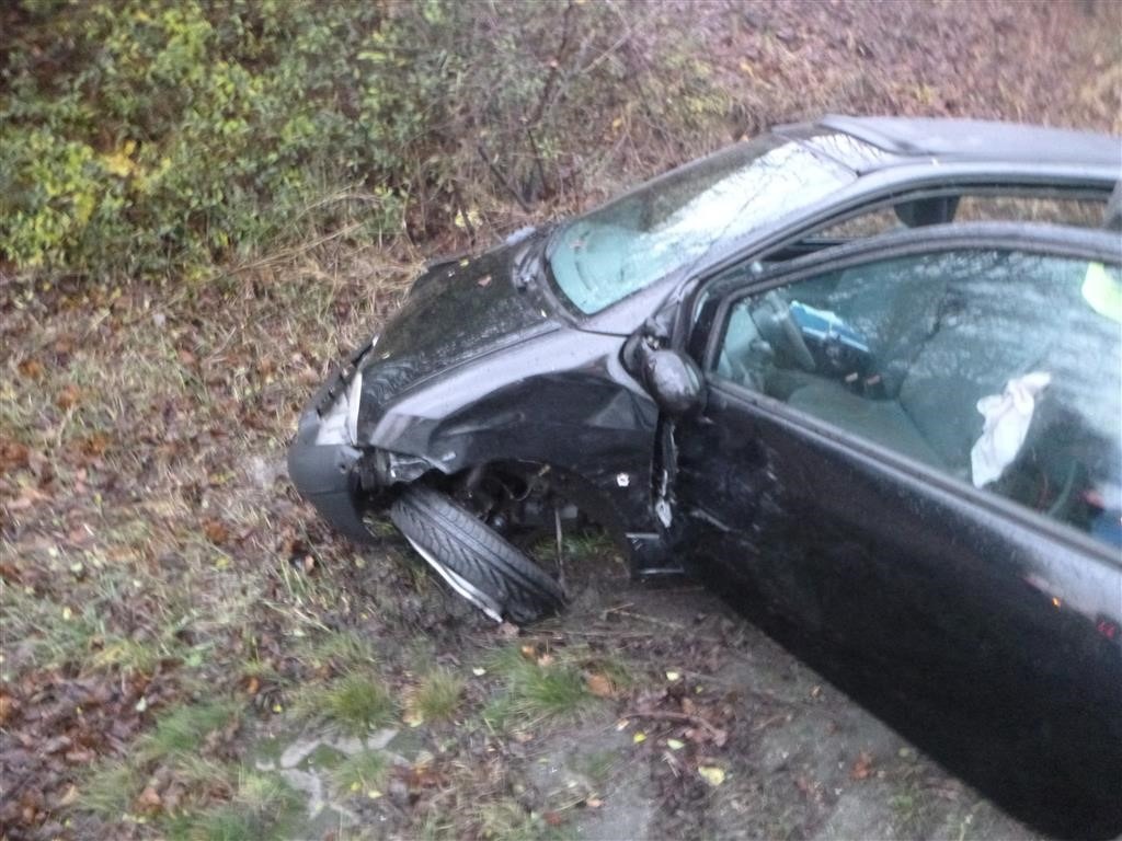 POL-VDMZ: Verkehrsunfall auf der A 60, bei Lerchenberg mit drei beteiligten Fahrzeugen - Zwei Leichtverletzte