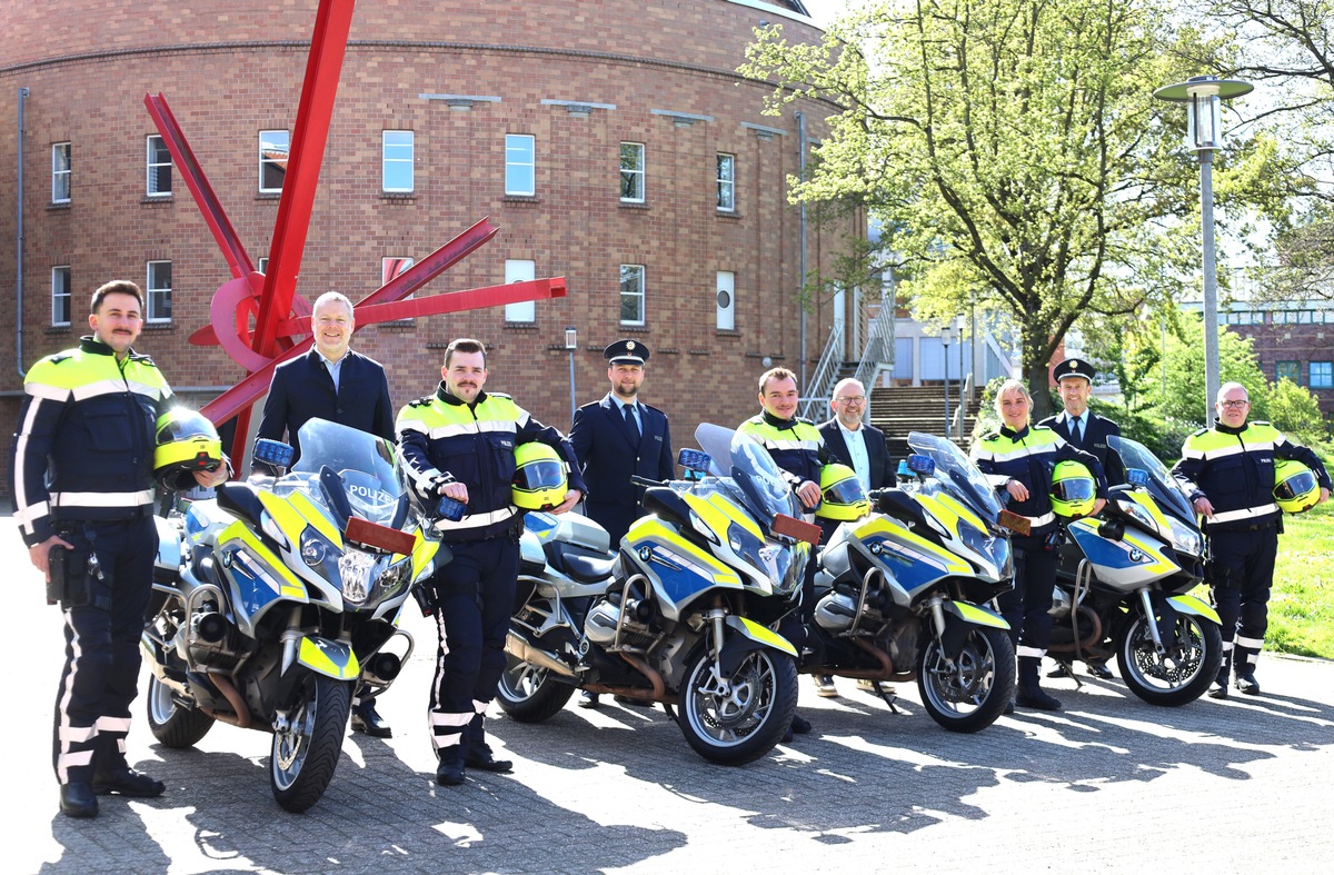 POL-VIE: Unterstützung auf zwei Rädern - Viersen hat wieder eine Motorrad-Staffel