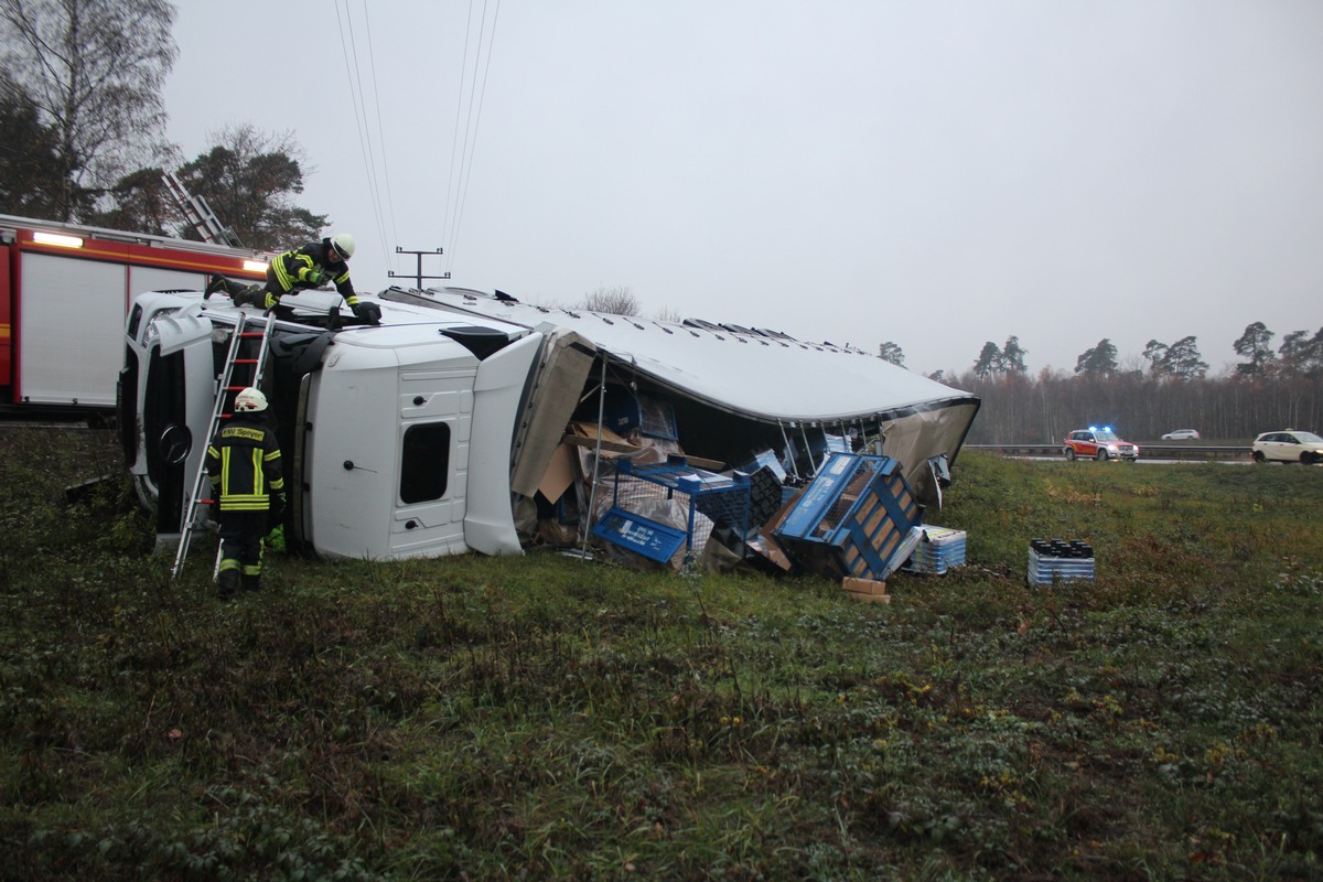 POL-PDNW: Autobahnpolizei Ruchheim - Umgekippter Lkw im Autobahnkreuz Speyer