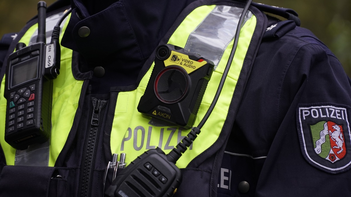 POL-BN: Weihnachtsmarkt: Verstärkte Präsenz in der City - Start für Bodycams bei der Bonner Polizei