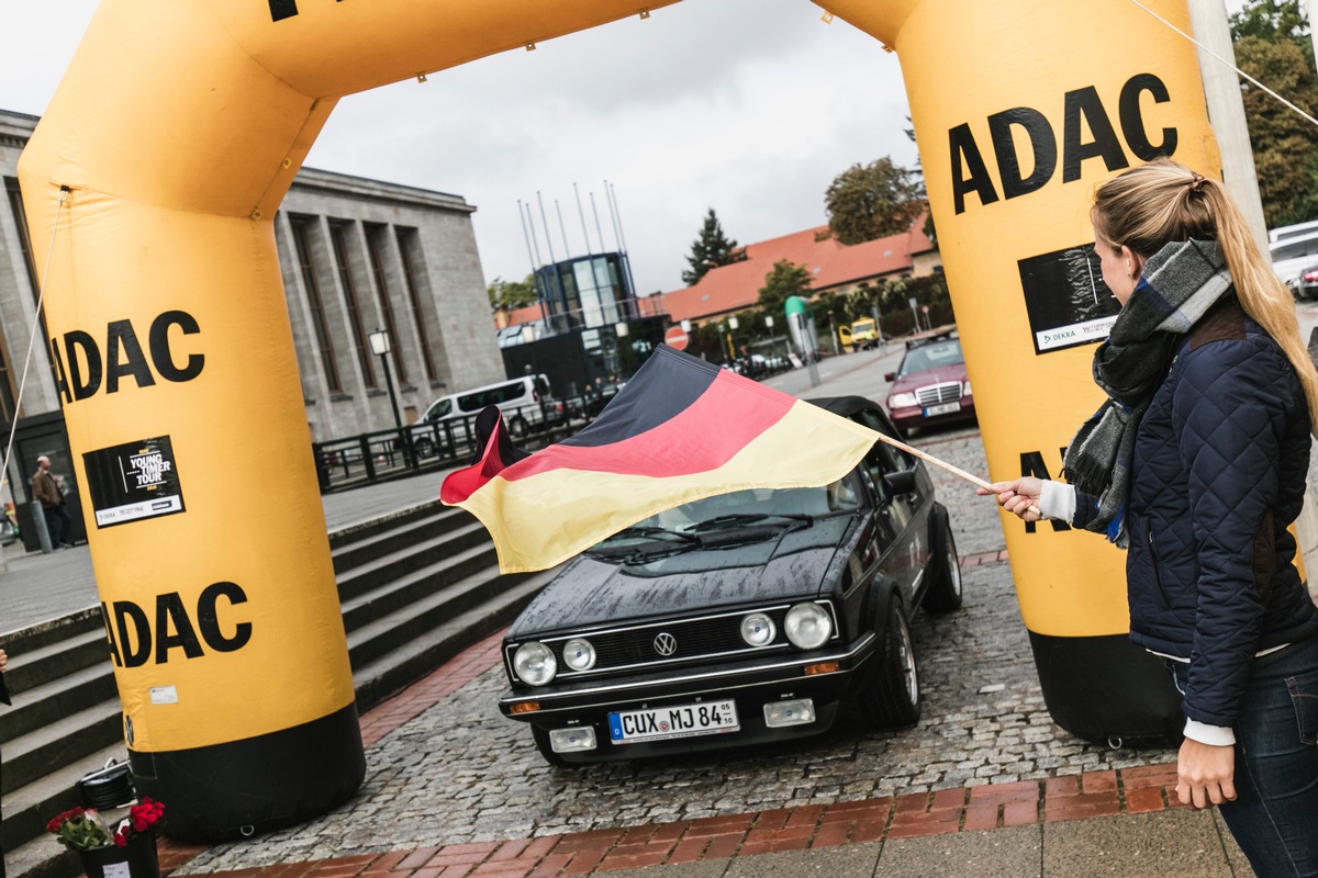 ADAC Youngtimer Tour 2017: Junge Klassiker unterwegs in Berlin