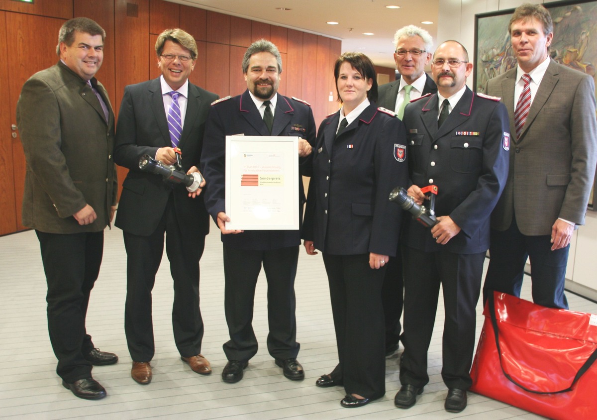 FW-LFVSH: Innovationspreis für den Stadtfeuerwehrverband Kiel