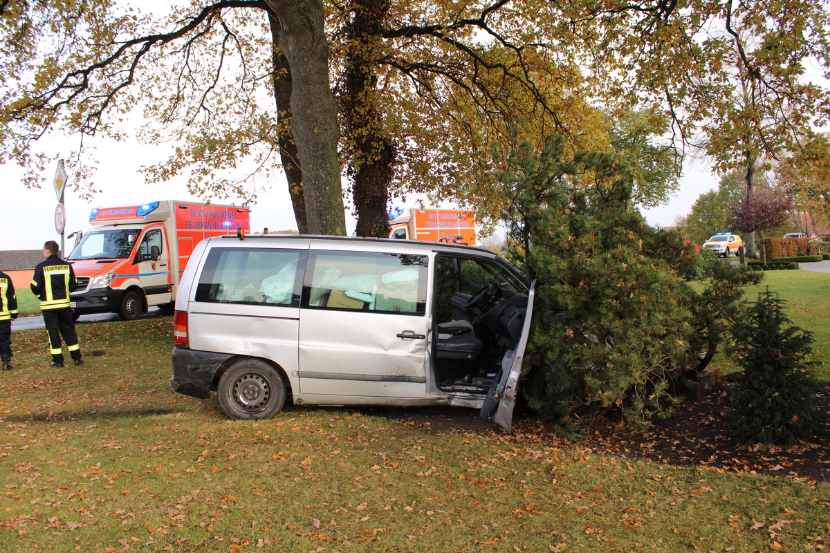 POL-MI: 2 Verletzte durch Verkehrsunfall