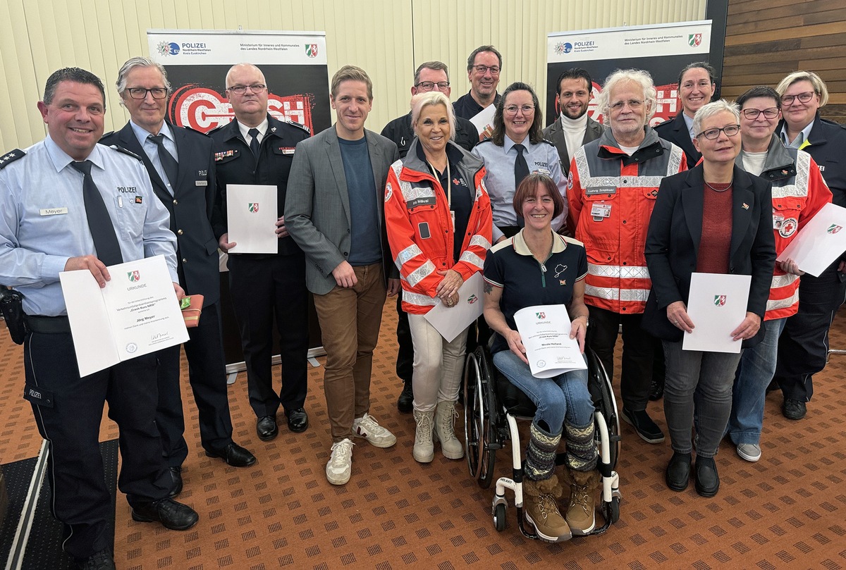 POL-EU: Crash-Kurs NRW-Team Euskirchen ausgezeichnet