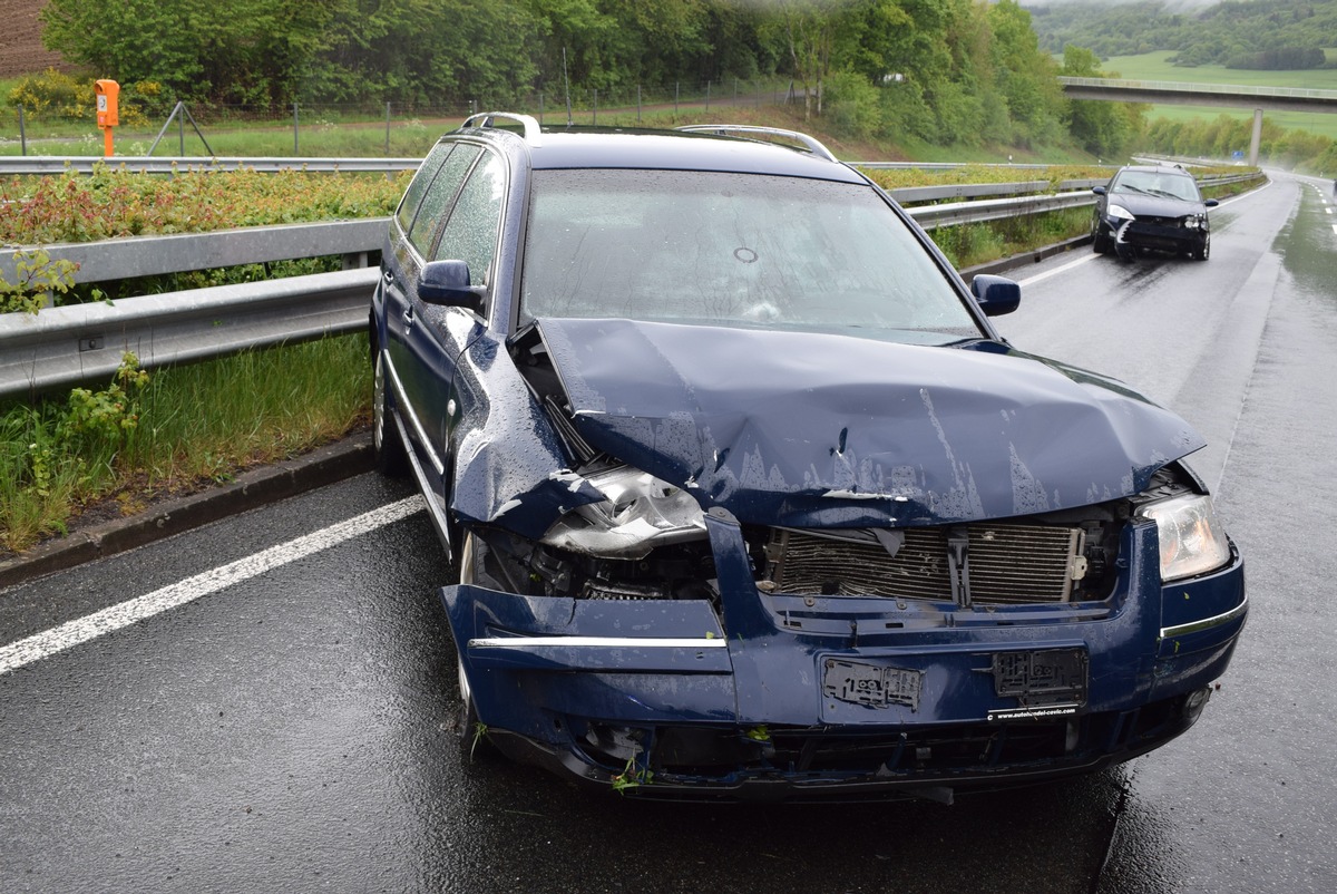 POL-PDKL: A62/Kusel, Ein Leichtverletzter nach Auffahrunfall