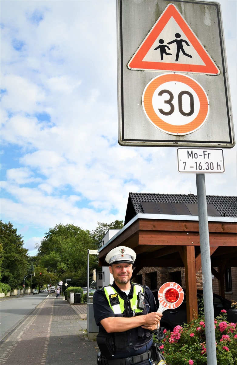 POL-PB: Schulanfang Sommer 2024: Sicherer Schulweg - Polizei ruft zu Aufmerksamkeit und Rücksichtnahme auf