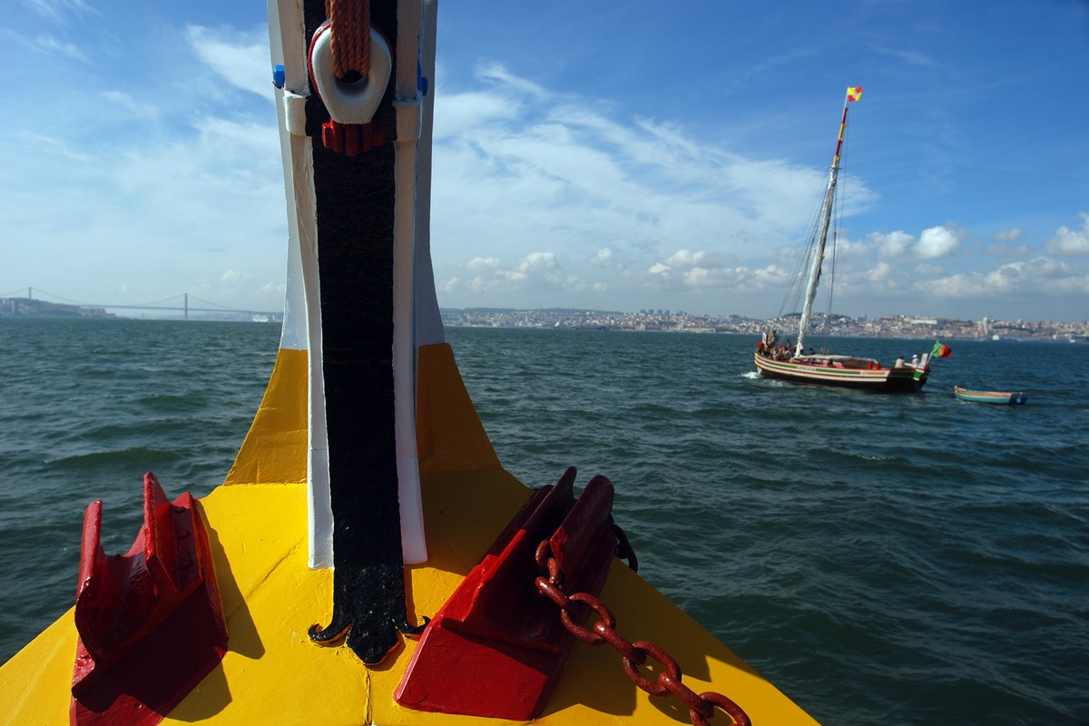 Lissabon: Die Top drei Aktivitäten auf dem Fluss Tejo