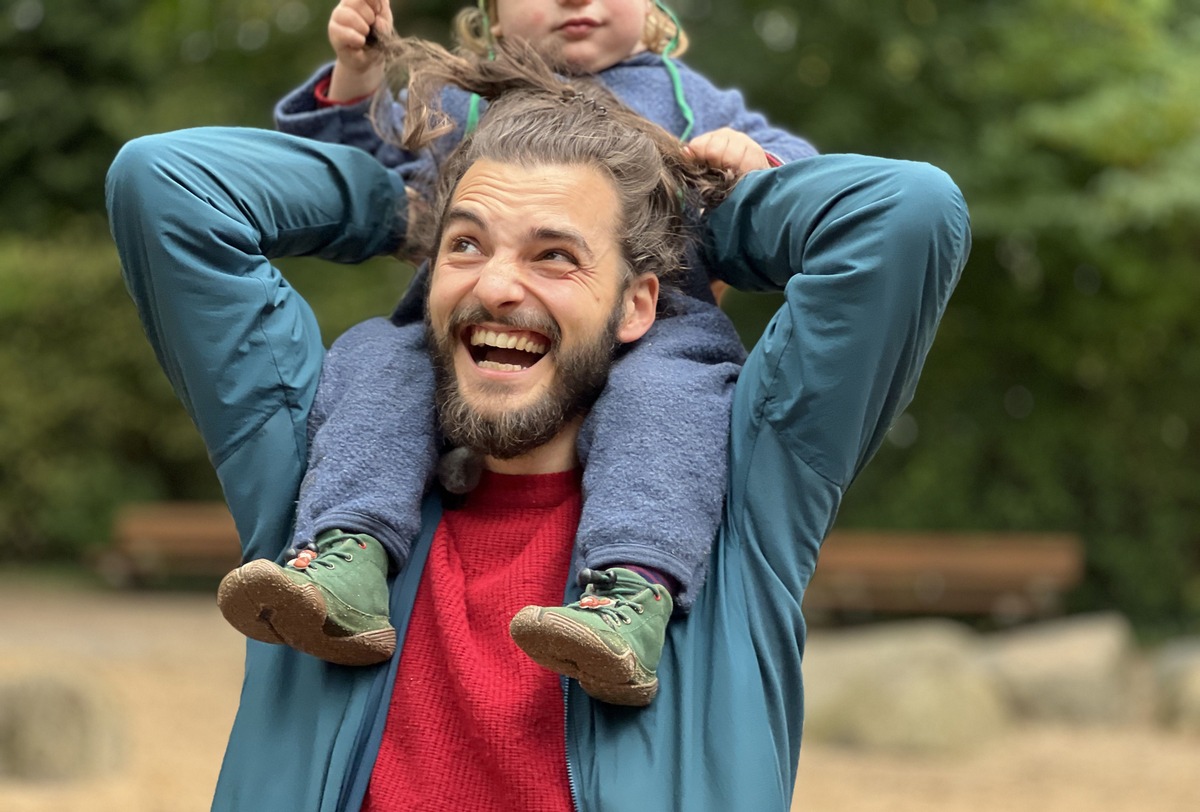 MDR-Reihe „exactly“ zum Thema: „Neue Väter, alte Rollen? Papas unter Druck“