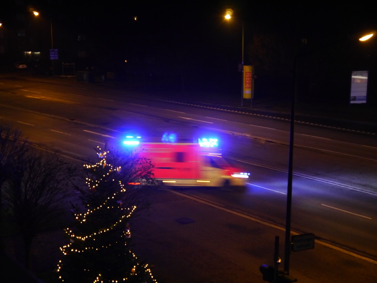 FW-BOT: Silvesterbilanz Feuerwehr Bottrop