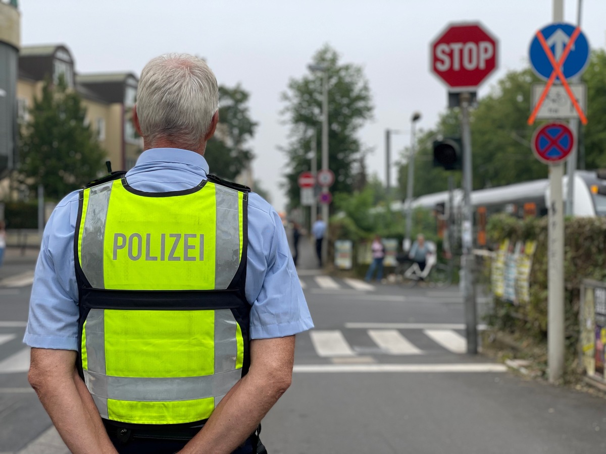 POL-BN: Kontrollen im Bonner Stadtgebiet für mehr Sicherheit im Radverkehr - Polizei ahndet zahlreiche Verstöße von Rad- und Autofahrenden