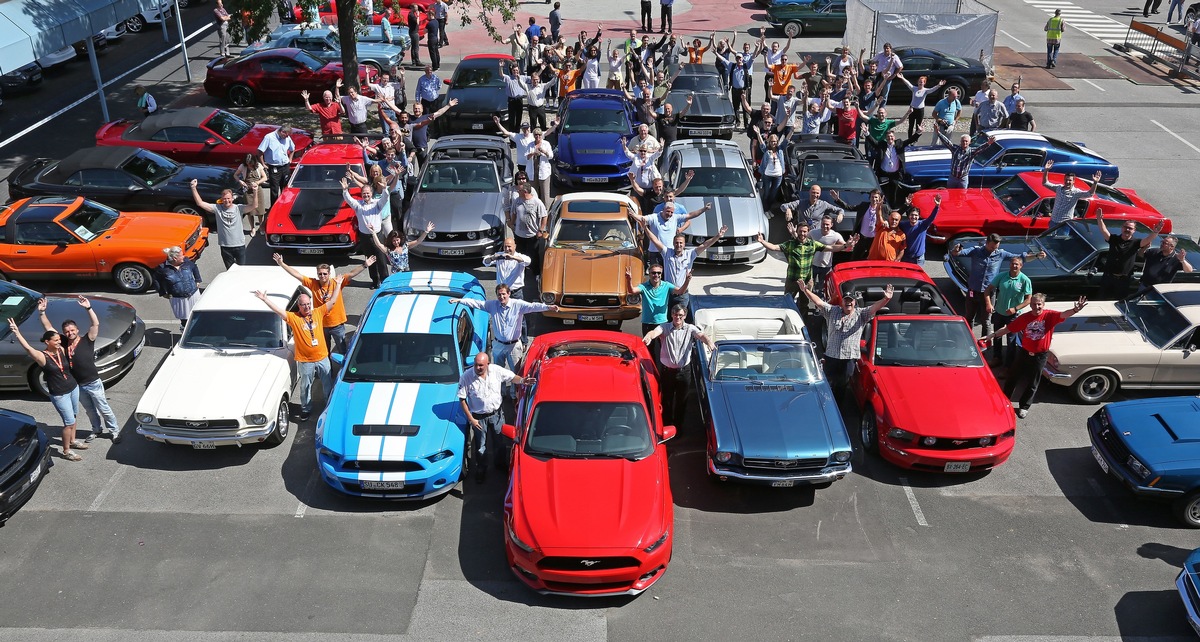 Größtes europäisches Ford Mustang-Treffen aller Zeiten mit Deutschland-Premiere der neuen Generation des Muscle Car (FOTO)