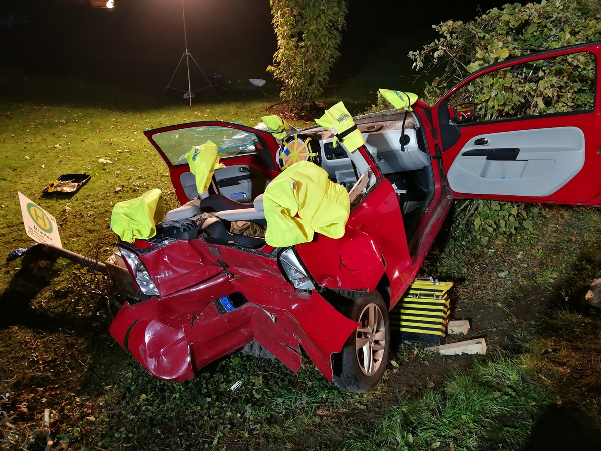 FW-EN: Schwerer Verkehrsunfall im Bereich Branten