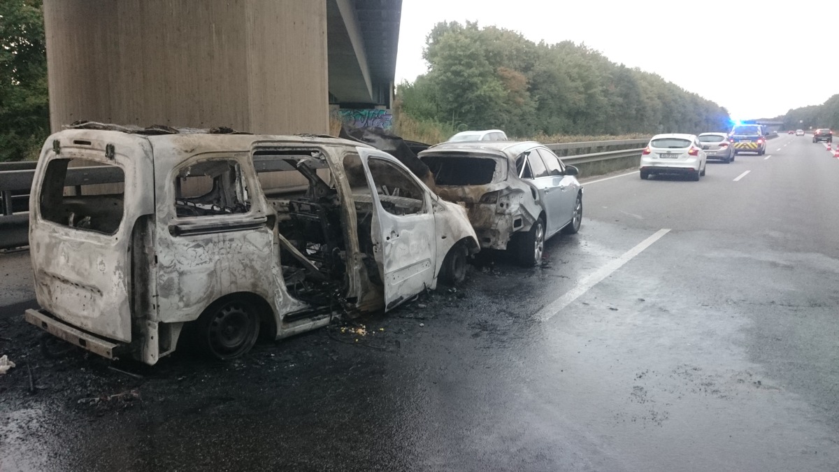 POL-VDMZ: A 63, Nieder-Olm / Klein-Winternheim
Fahrzeugbrand nach Verkehrsunfall,  vier Fahrzeuge beteiligt, 10 km Stau 
26.09.2016, 06:53 Uhr