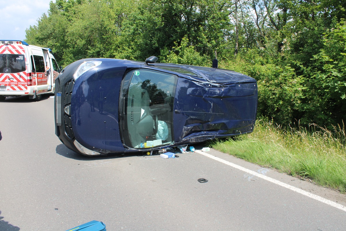 POL-DN: Unfall im Begegnungsverkehr - L264 zeitweise gesperrt