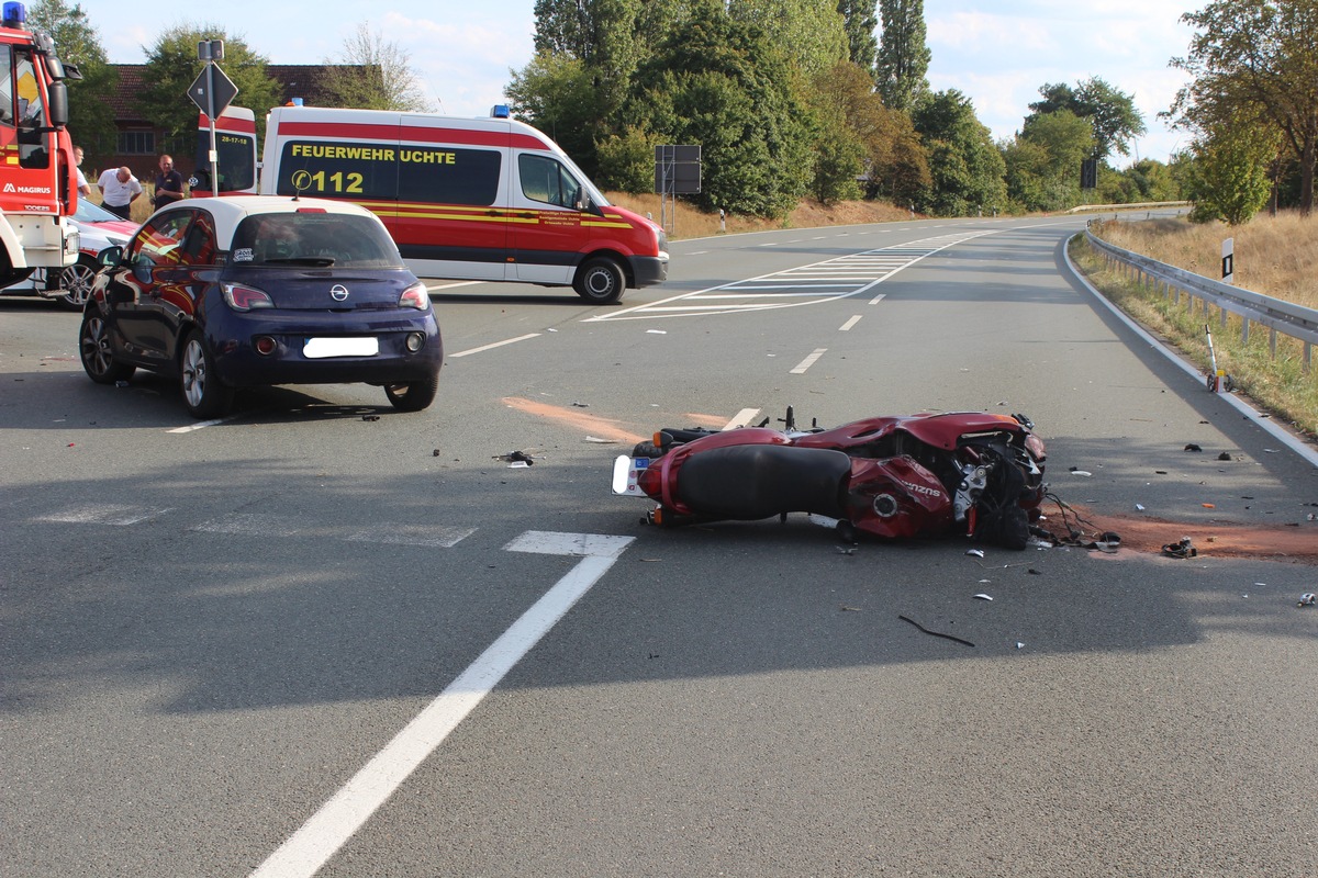 POL-NI: Tödlicher Verkehrsunfall in Uchte