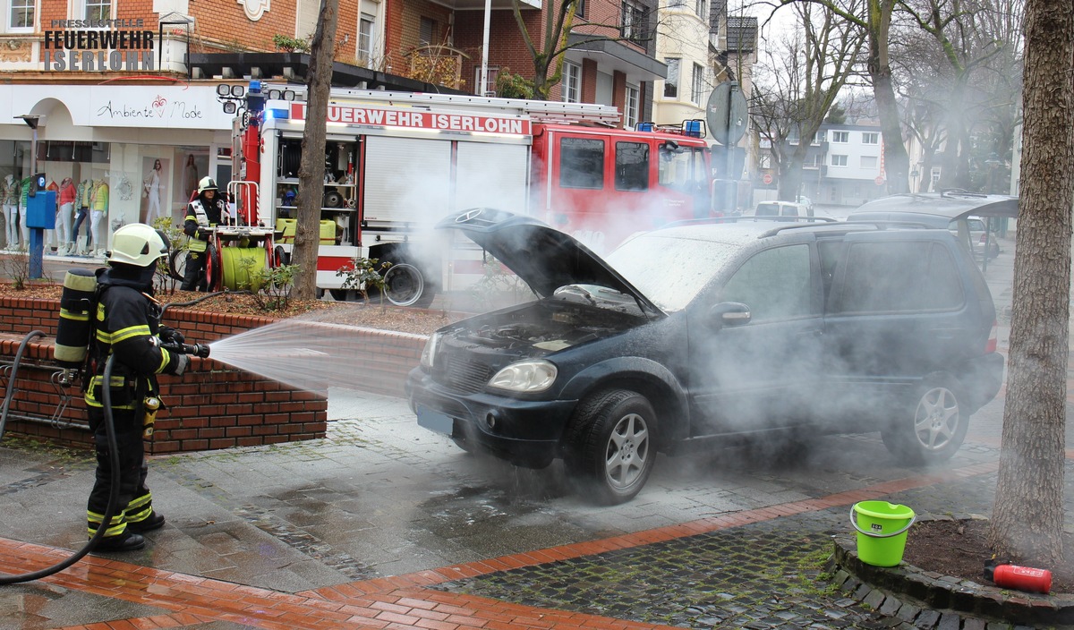 FW-MK: PKW-Brand in Iserlohn-Letmathe