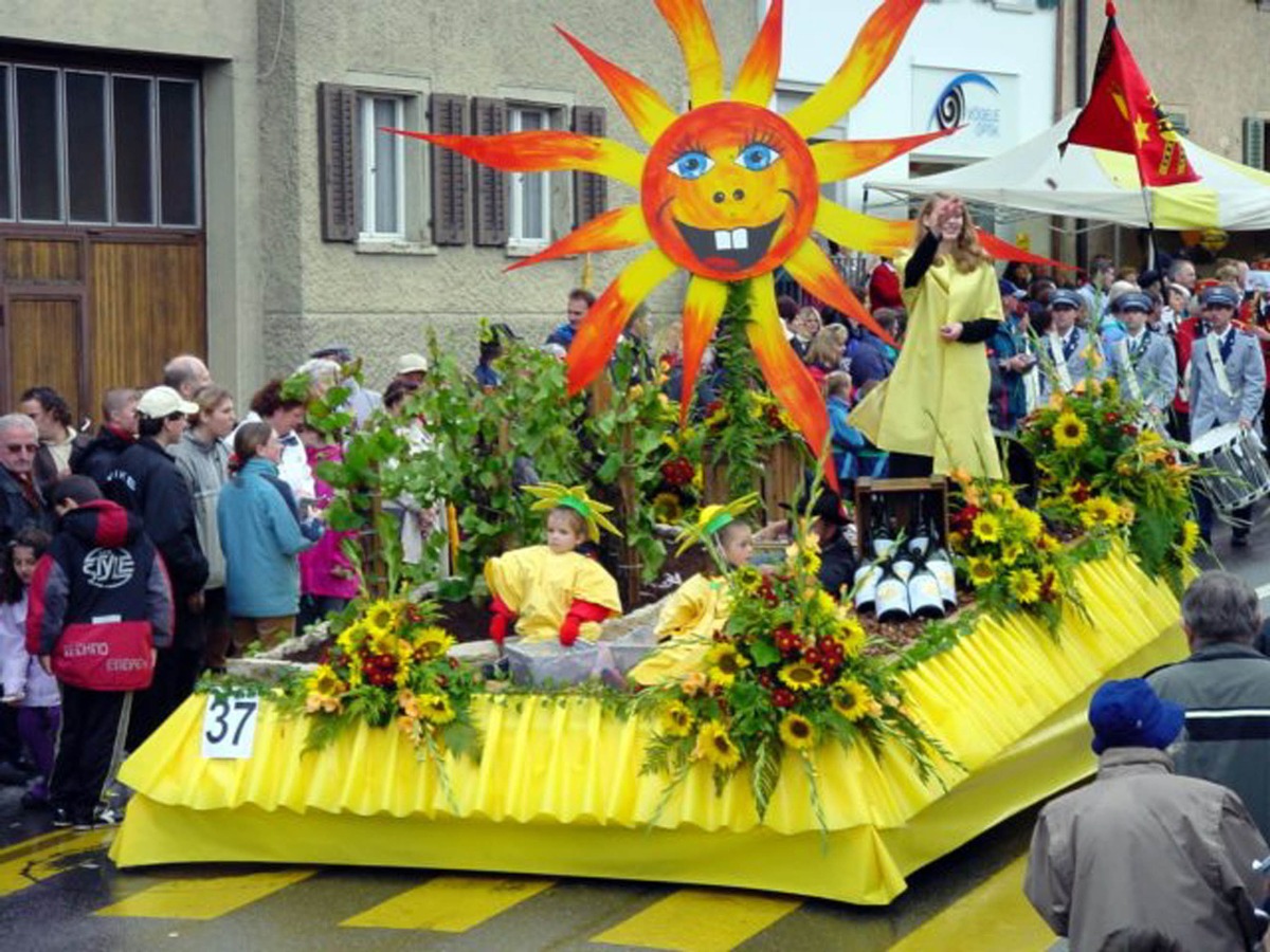 53. Döttinger Winzerfest vom 1. - 3. Oktober 2004