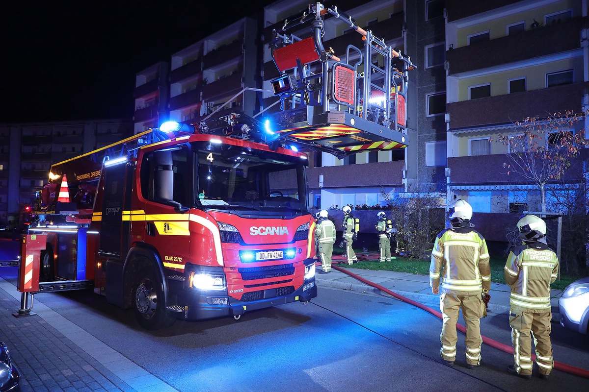 FW Dresden: Informationen zum Einsatzgeschehen der Feuerwehr Dresden vom 11. November 2022