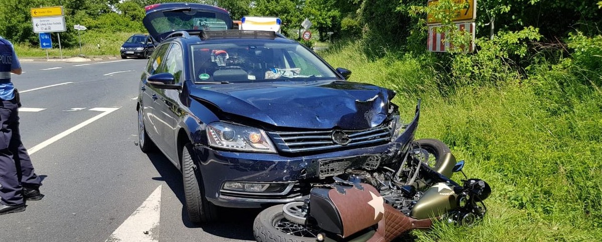 POL-PPMZ: Verkehrsunfall - Motorradfahrer schwer verletzt