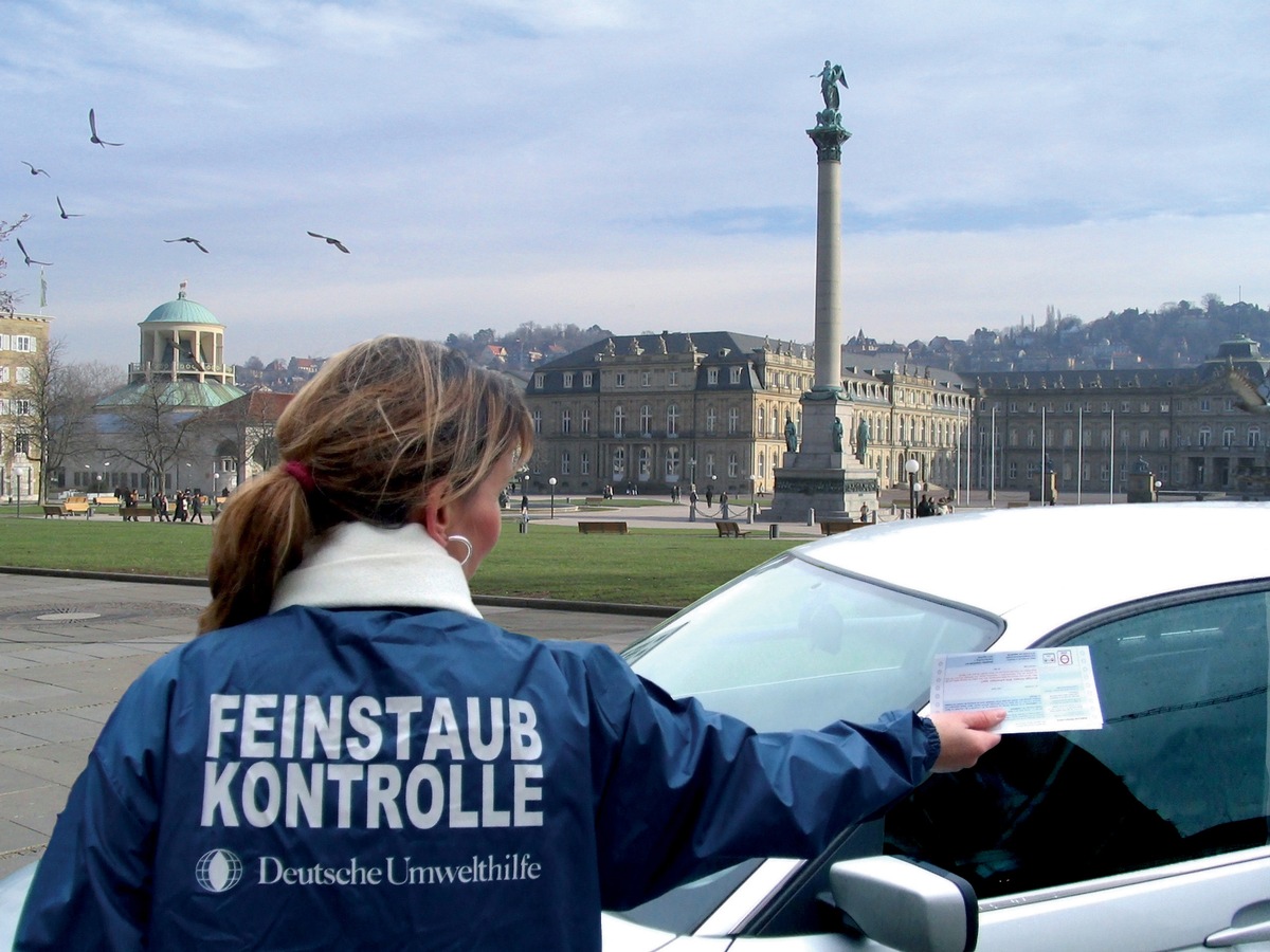 Umweltzonen in Baden Württemberg DUH und BUND kontrollieren am 1. März 2008 Fahrverbote in acht Städten Baden Württembergs