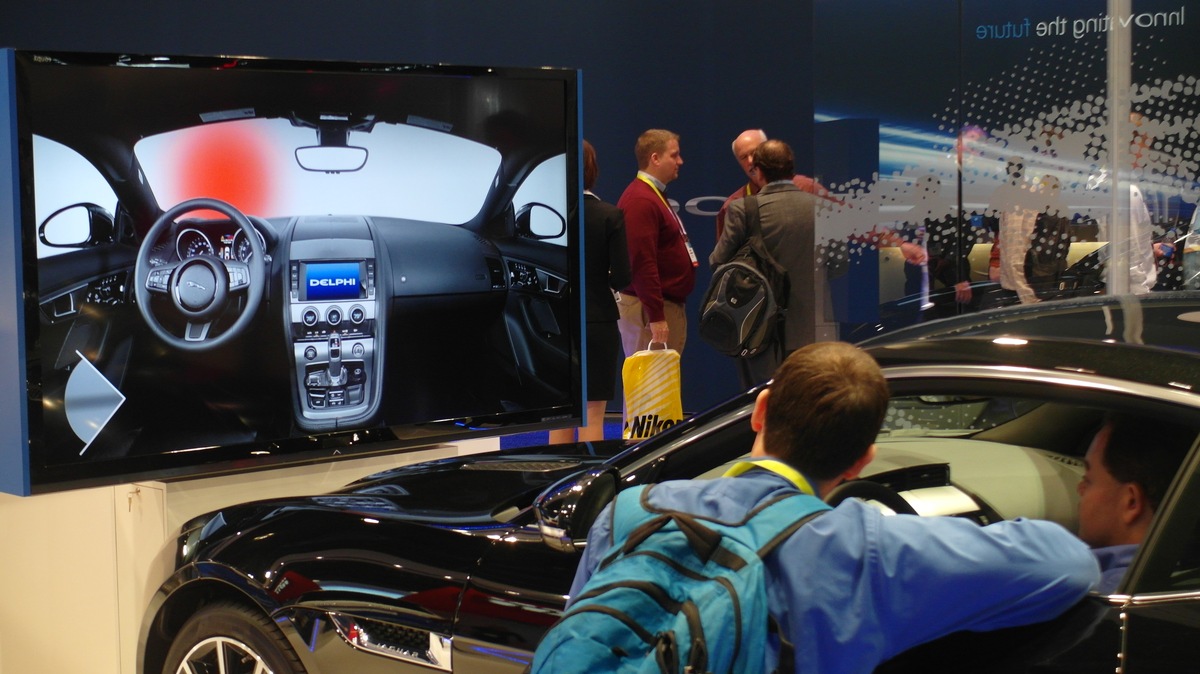 CES 2015: Delphi zeigt automatisches Fahren live