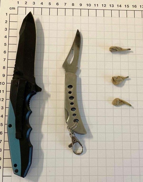 BPOL NRW: Heroin konsumiert - Bundespolizisten stellten Drogen und Messer sicher