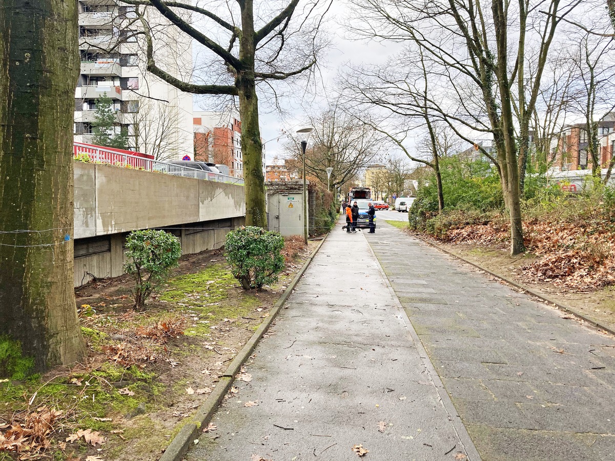 POL-ME: Drahtseil über Geh- und Radweg gespannt - Polizei ermittelt - Erkrath - 2412059