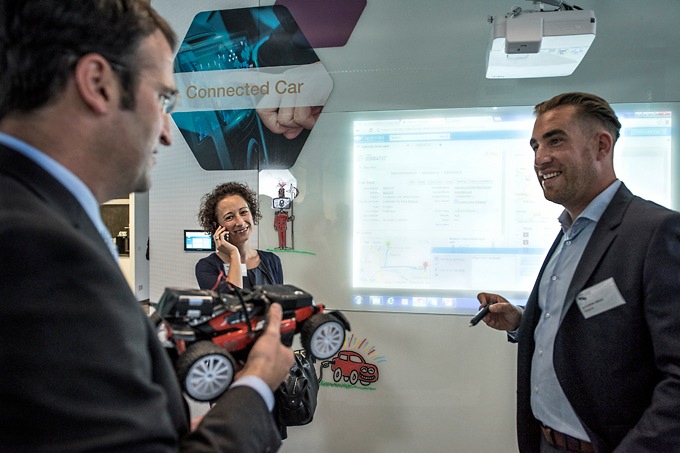 Capgemini eröffnet Innovation Lab in München zur Digitalisierung von Produkten und Services / Weltweites Netzwerk für Applied Innovation Exchange erweitert (FOTO)