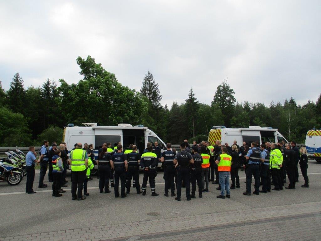 POL-PDKL: Präsidialübergreifende Schwerverkehrskontrolle