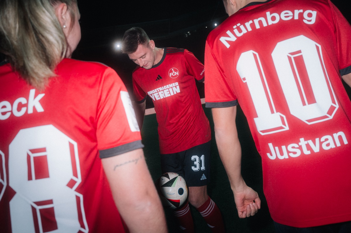 Ein Zeichen des Zusammenhalts / Der 1. FC Nürnberg und sein Hauptsponsor NÜRNBERGER Versicherung widmen den Fans und Mitgliedern ein Sondertrikot