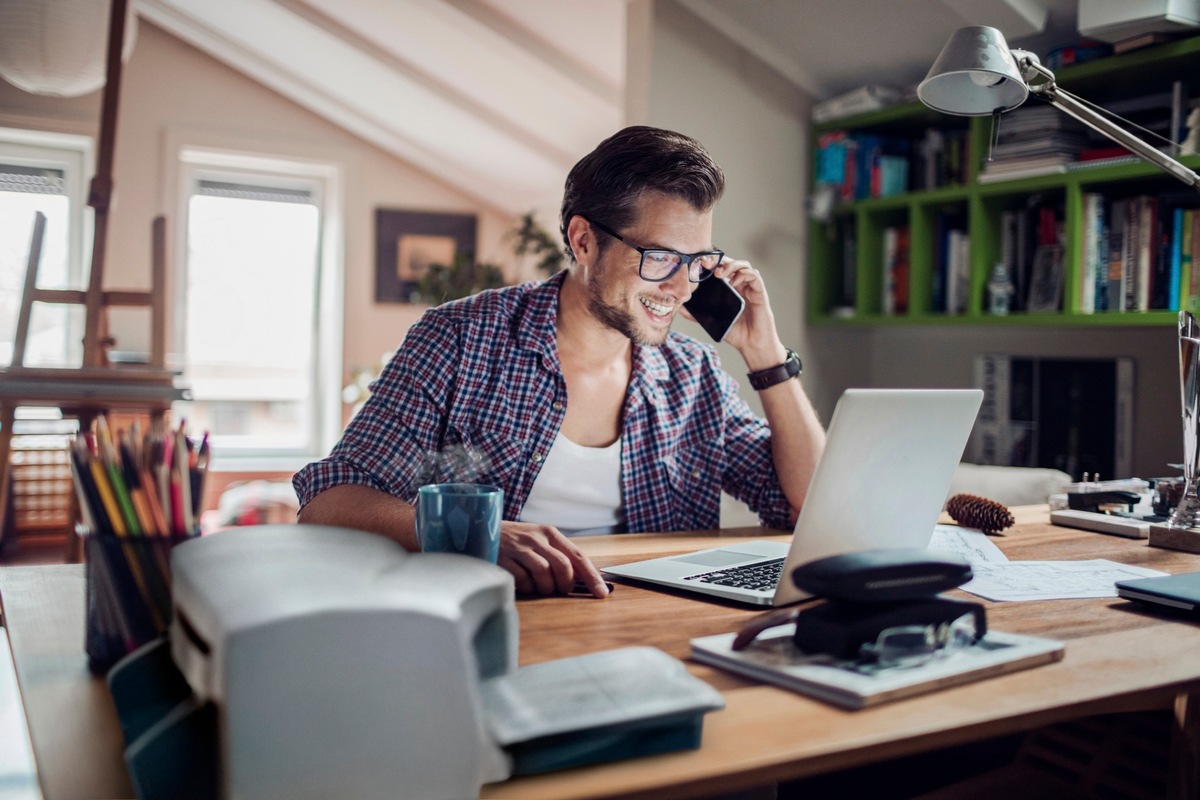 Im Homeoffice preisgünstig drucken: mit Peach Tinte und Toner / Peach Online-Shop: Zwei Gratis-Schutzmasken zu jeder Bestellung