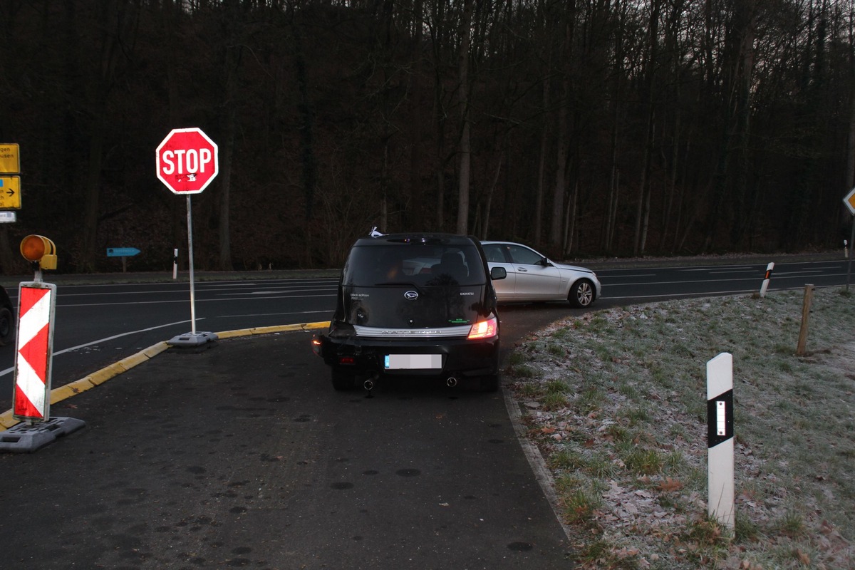 POL-RBK: Odenthal - Burscheider bei Unfall leicht verletzt