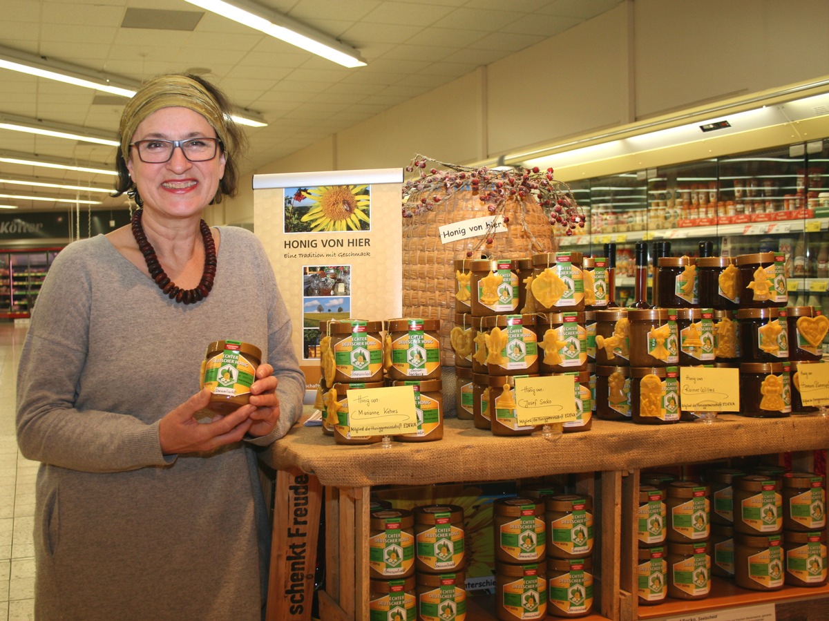 90 Jahre &quot;Echter Deutscher Honig&quot; - Tradition, die man sieht und schmeckt / &quot;Tag der deutschen Imkerei&quot; ganz im Zeichen des Naturproduktes