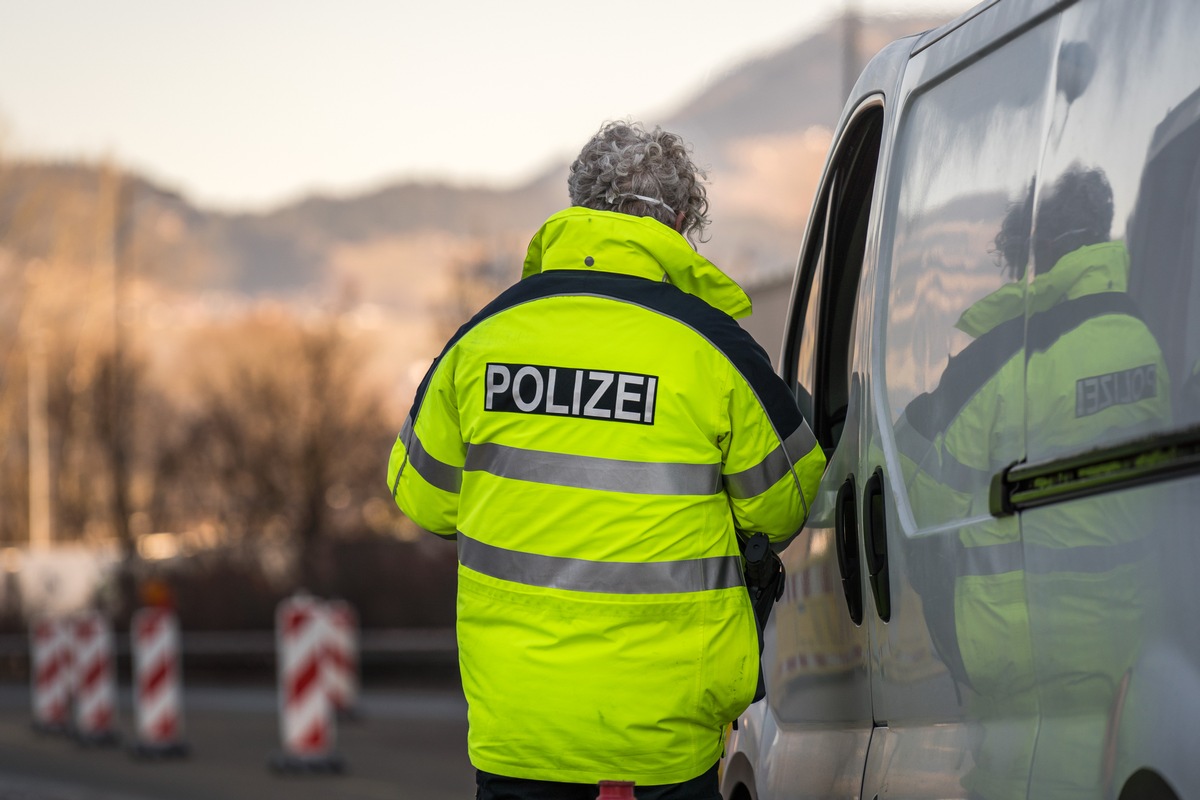 Bundespolizeidirektion München: Bundespolizei ermittelt wegen Schleusungsverdachts / Afghanische Jugendliche offenbar von Landsleuten eingeschleust