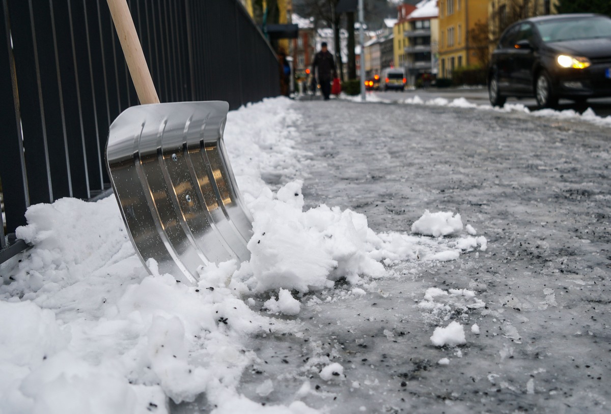 Am Schneeschieben führt kein Weg vorbei