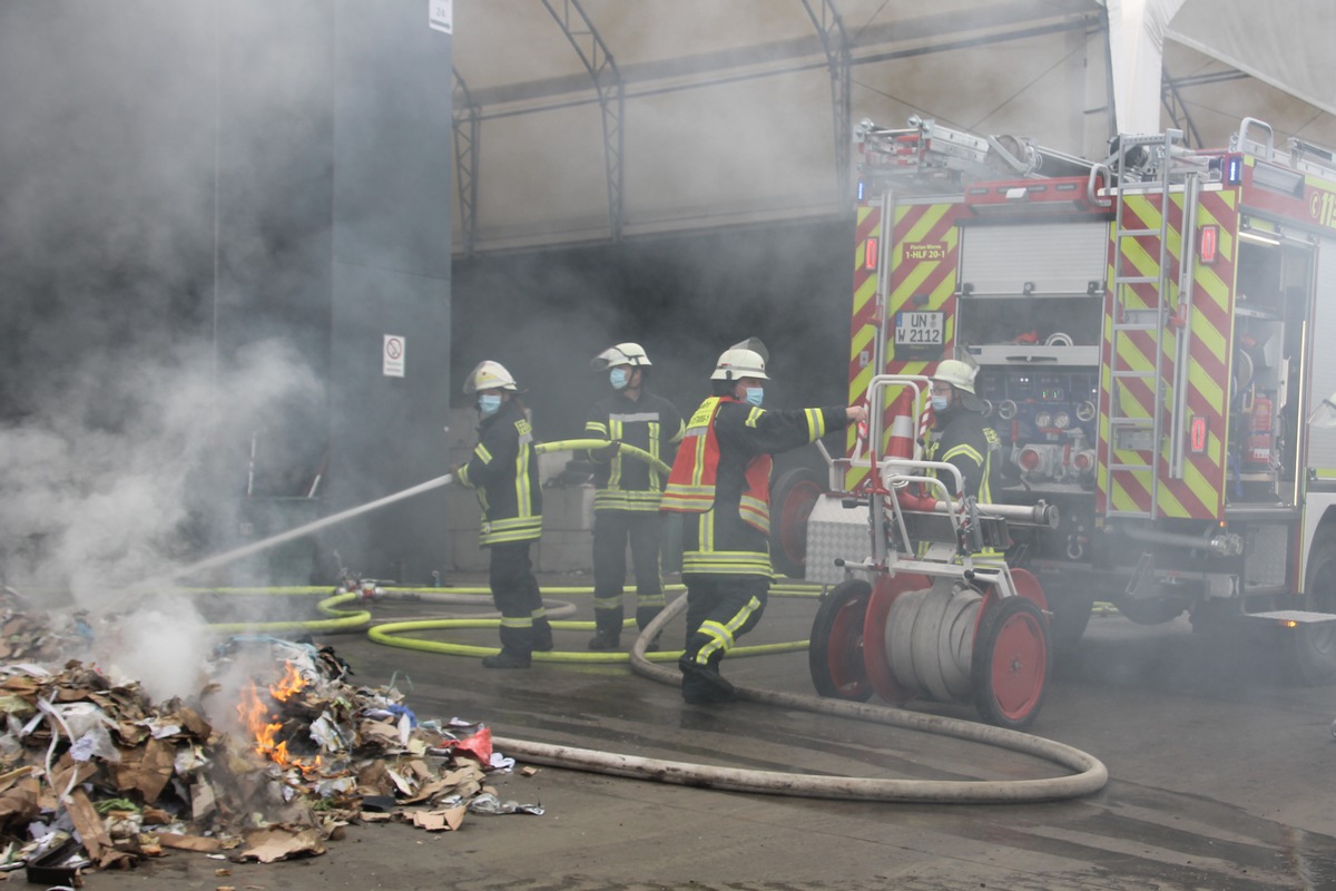 FW-WRN: F_BMA - LZ1 - LG4 - ausgelöste Brandmeldeanlage