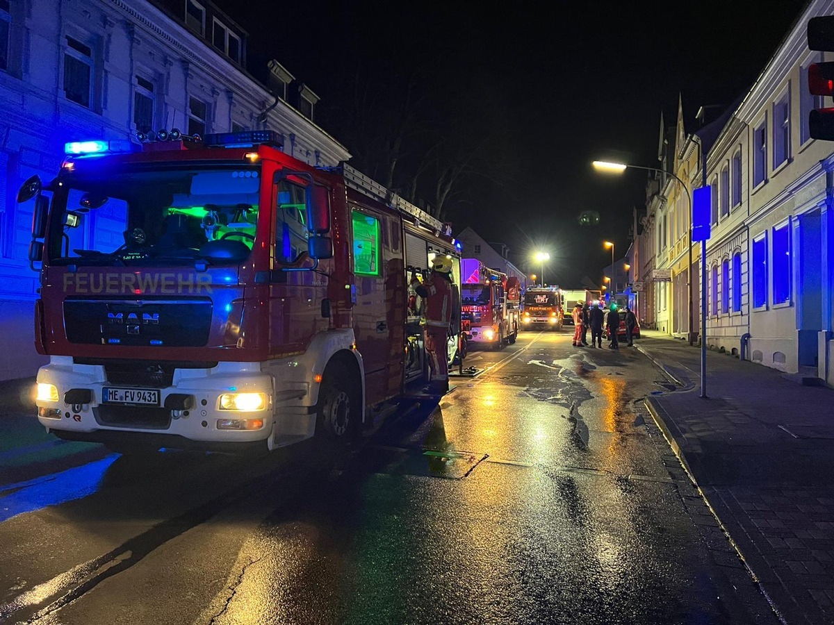 POL-ME: Nach Kellerbrand: Polizei ermittelt zur Brandursache - Velbert - 2203081