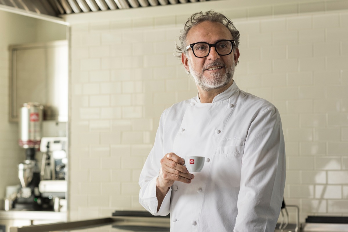 Spitzenkoch Massimo Bottura ist neuer Markenbotschafter von illycaffè / Zwei große italienische Namen bringen Qualität, Innovation und Nachhaltigkeit voran