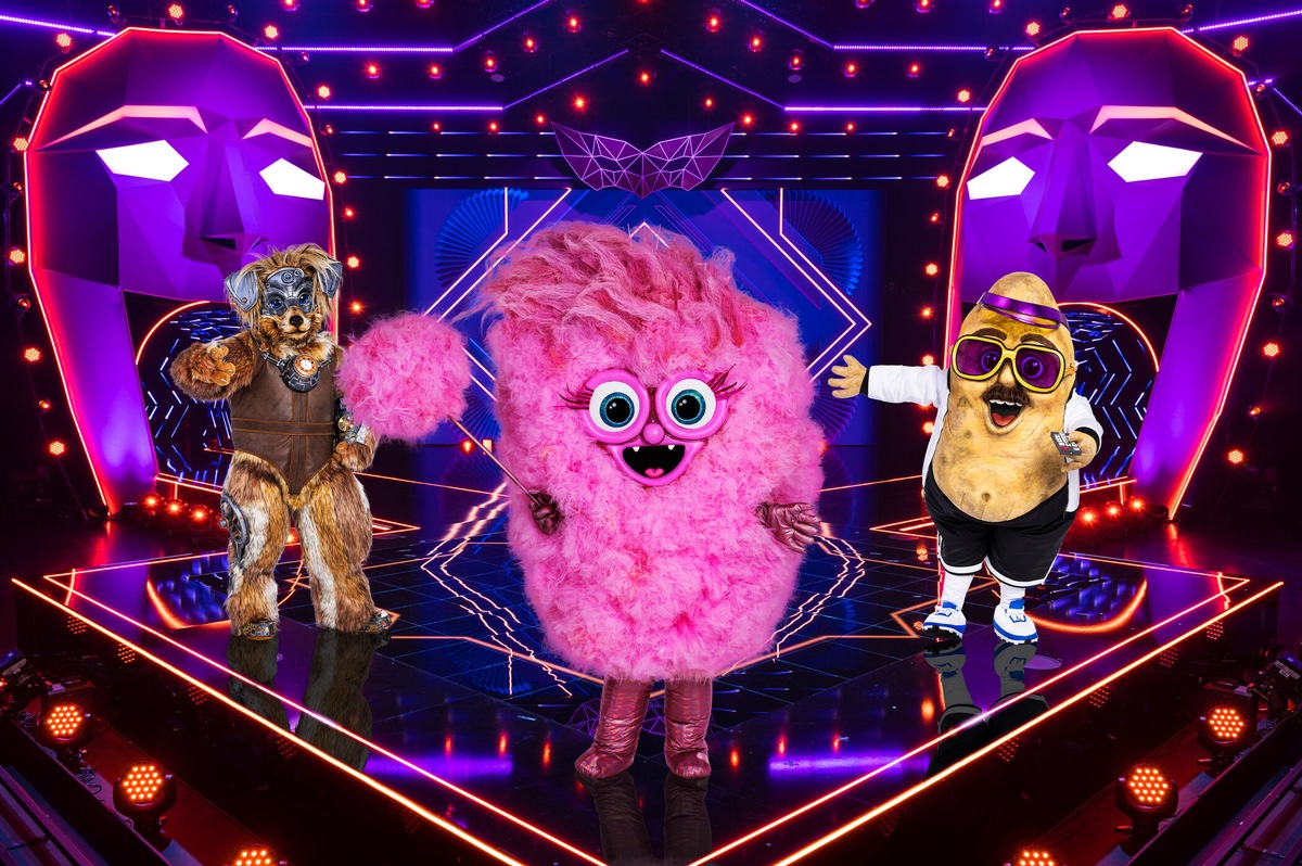 Zuckersüße Konkurrenz: Die ZUCKERWATTE und der ROBODOG wollen sich bei #MaskedSinger gegen die COUCHPOTATO durchsetzen