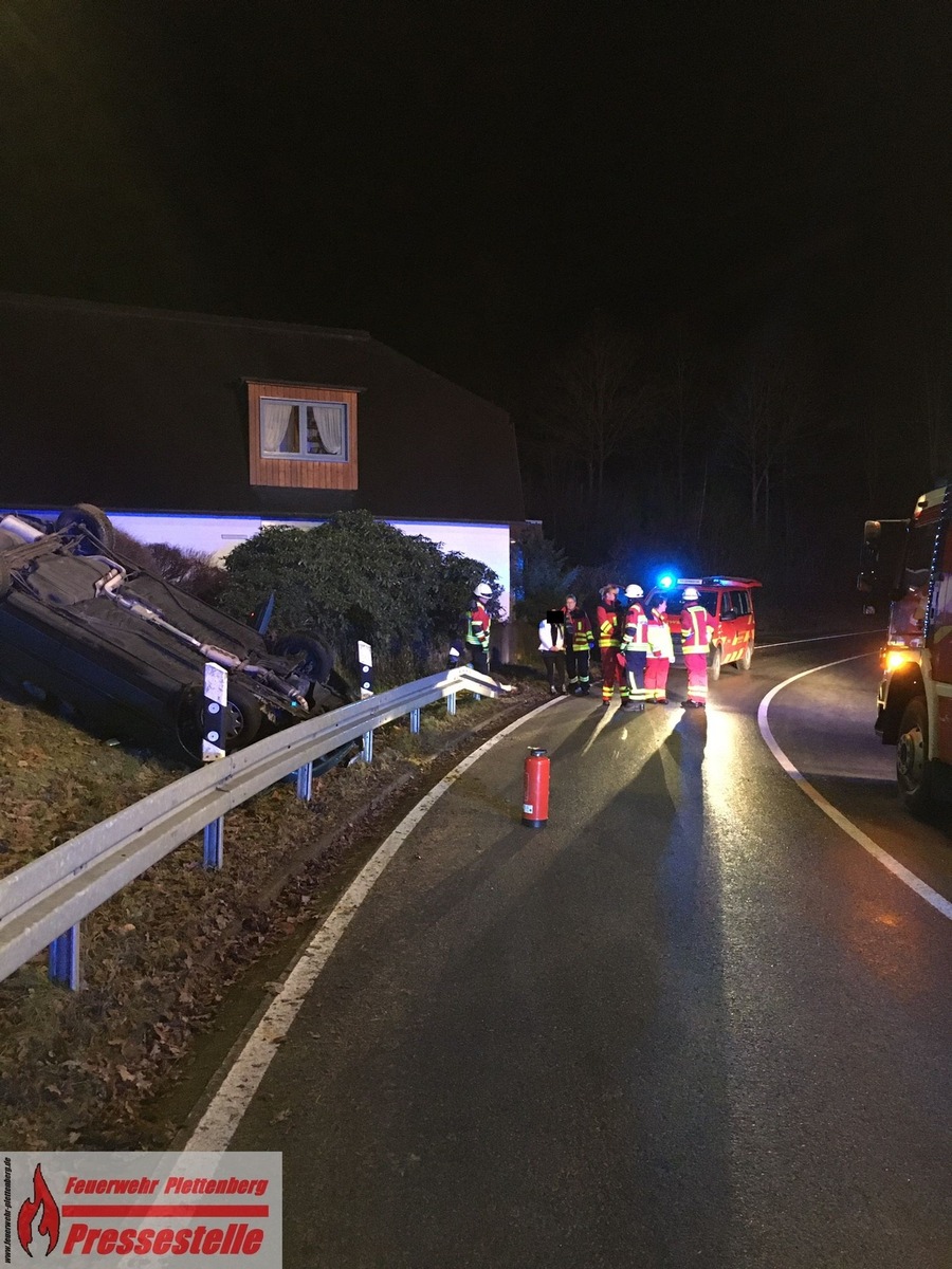 FW-PL: OT-Erkelze. PKW überschlägt sich mutmaßlich aufgrund von Glatteis. Fahrer bleibt unverletzt.