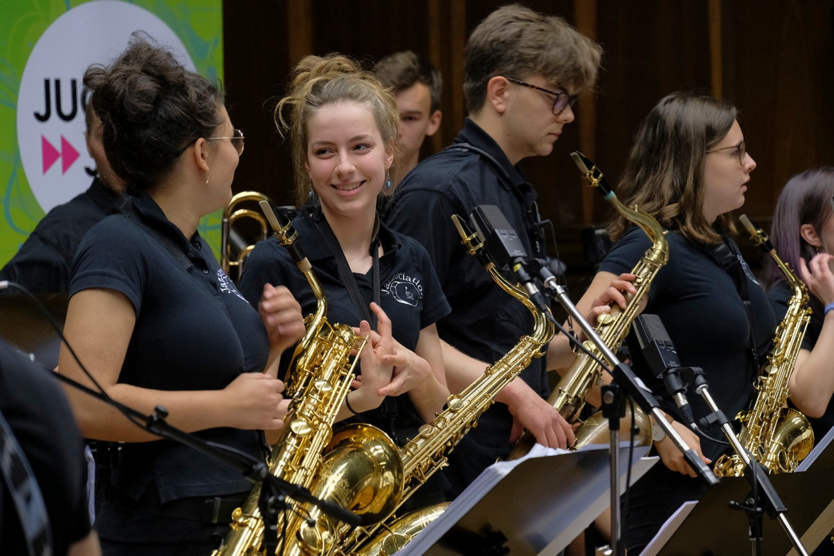 300 Nachwuchs-Jazzmusikerinnen und -Jazzmusiker bei der Bundesbegegnung Jugend jazzt in Hamburg