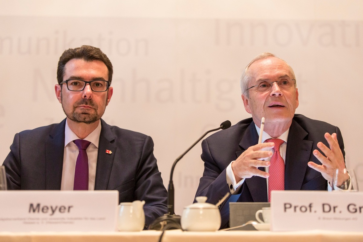 Herbstpressekonferenz Chemieverbände Hessen: Branchenumsatz legt im 1. Halbjahr 2018 um 4,2 Prozent zu