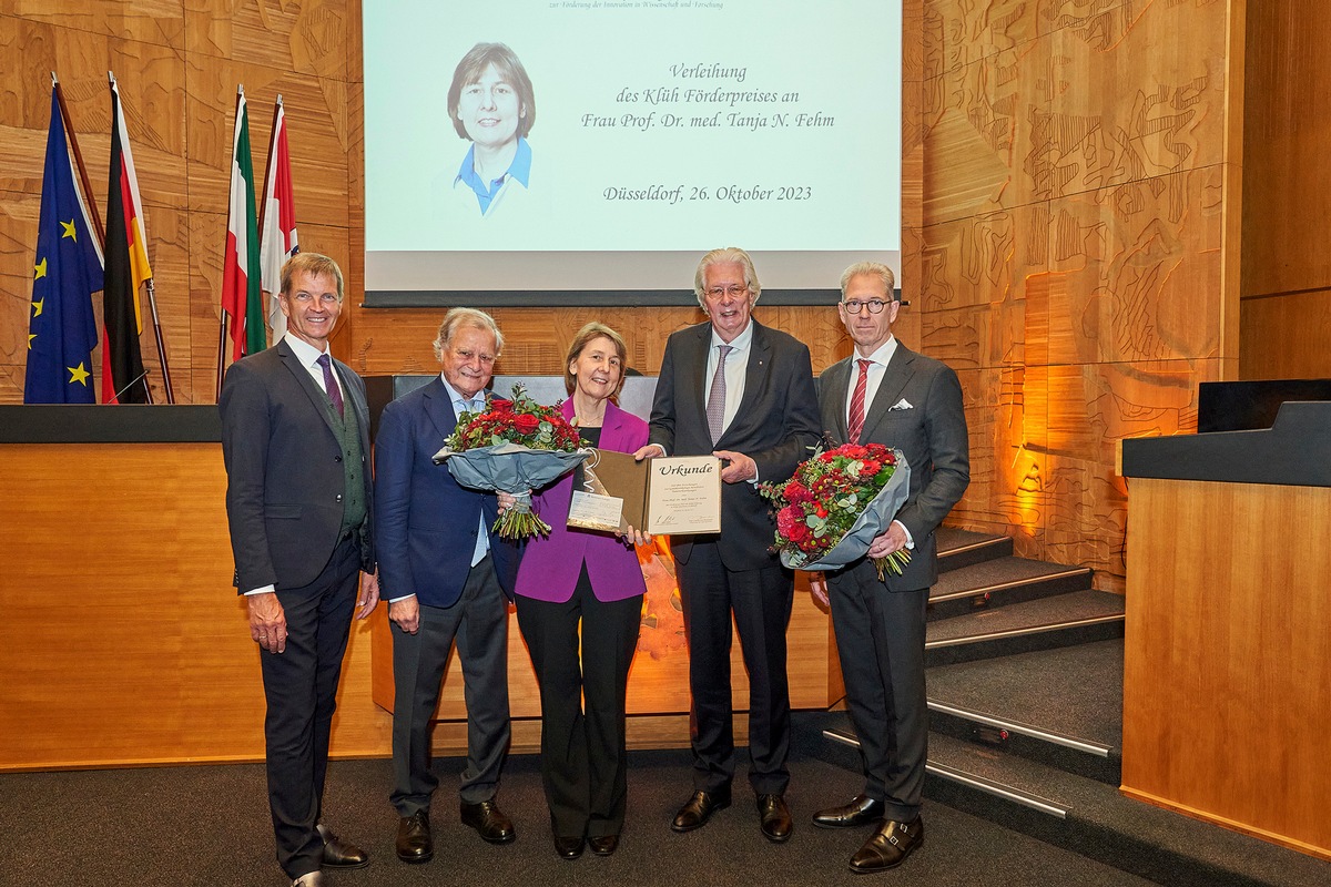 Ehrung für Ausnahme-Medizinerin Prof. Dr. med. Tanja N. Fehm / Klüh-Stiftung zeichnet Spezialistin für Gynäkologische Onkologie aus