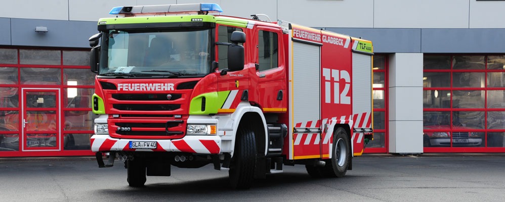 FW-GLA: Feuer in Gladbeck Rosenhügel. Kellerbrand auf der Münsterländer Straße.