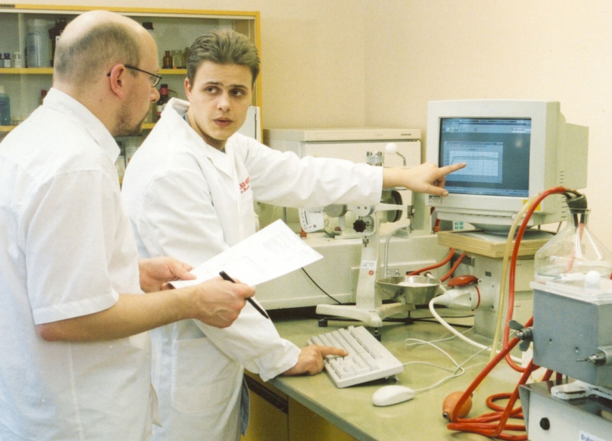 Müller - gibt&#039;s die noch? Im neuen Schul- und Lehrjahr jetzt Ausbildung als &quot;Verfahrenstechnologe/-in&quot; / Beruf mit Natur plus Technik fürs tägliche Brot