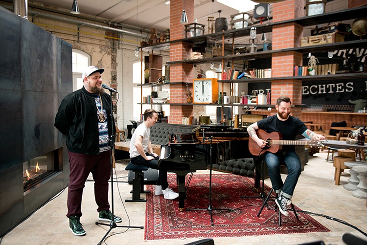 Sensationell scharfer Auftritt von Rag&#039;n&#039;Bone Man bei der DELUXE MUSIC SESSION und UHD1