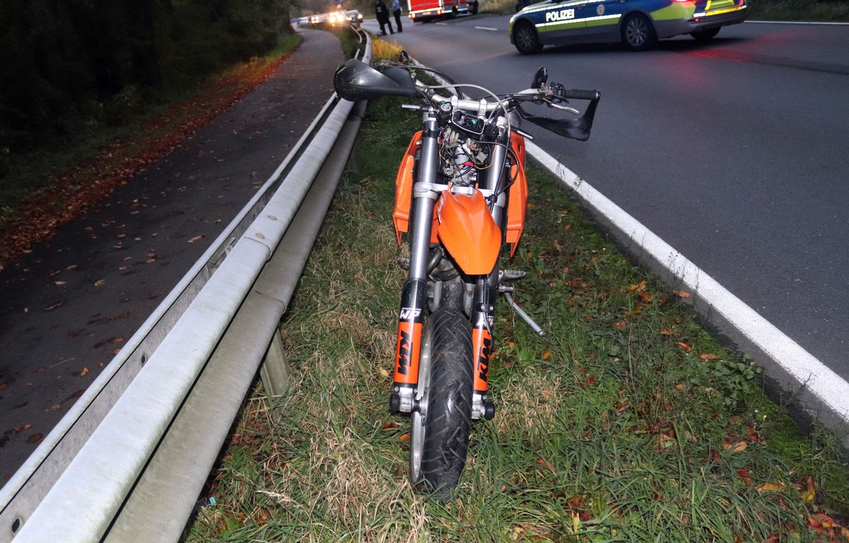 POL-OE: 28-Jähriger verliert bei &quot;Wheelie&quot; Kontrolle über sein Motorrad